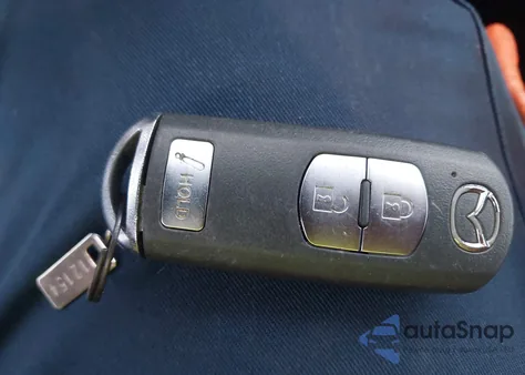 2019 Mazda Cx-5 Sport z USA, uszkodzony, nr VIN JM3KFBBM5K0677686